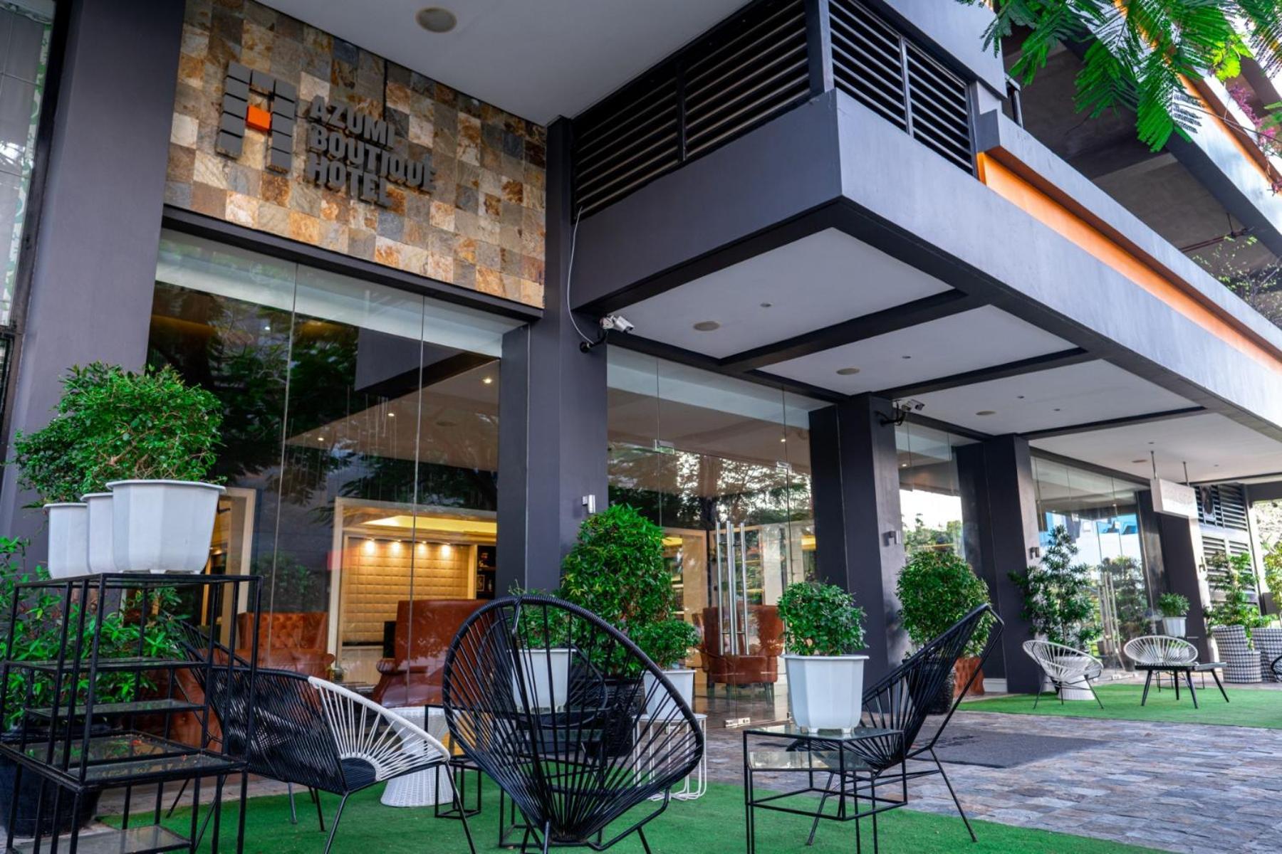 Azumi Boutique Hotel Muntinlupa City Exterior photo